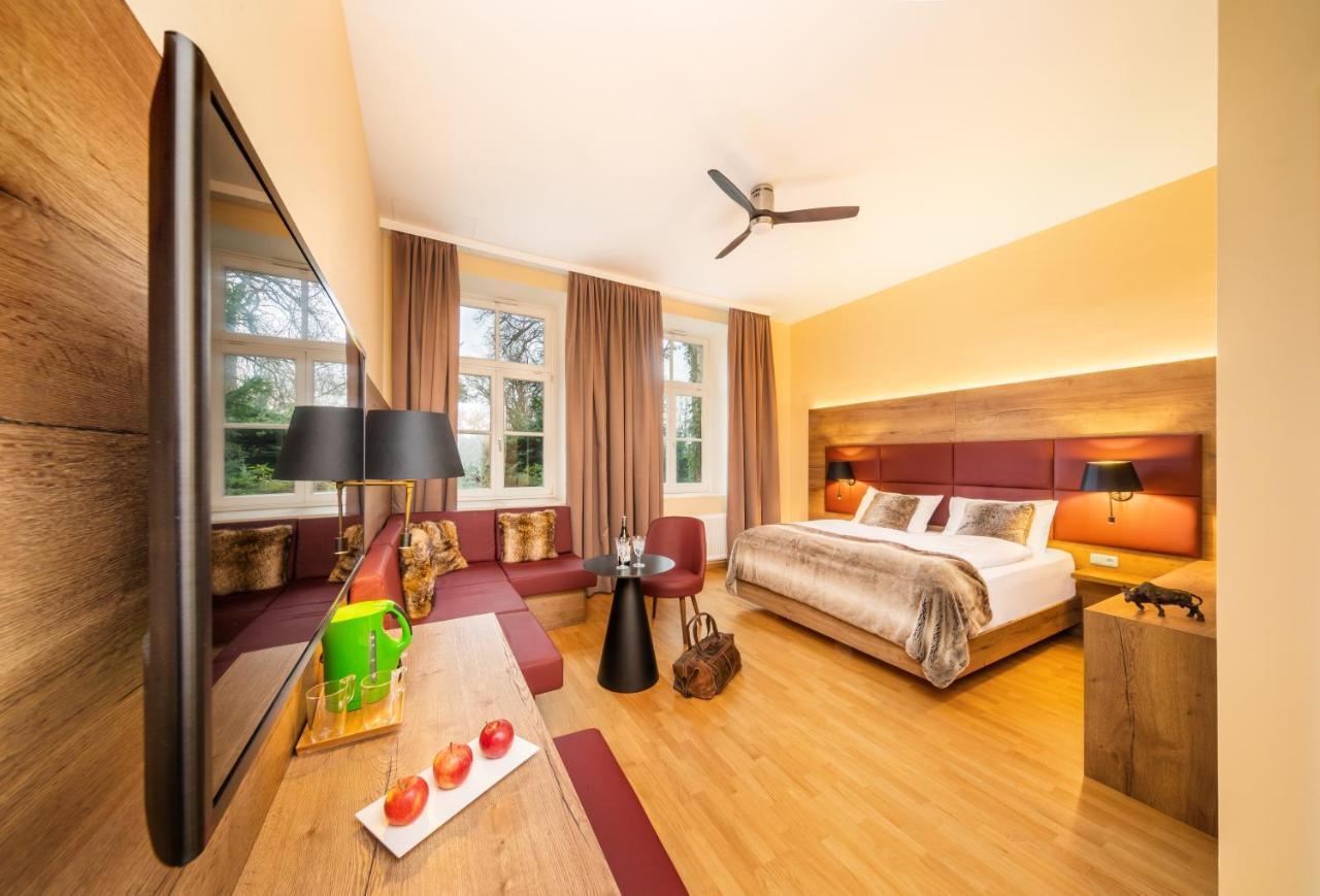 Das Gutenbrunn Thermen & Sporthotel บาเดน ภายนอก รูปภาพ